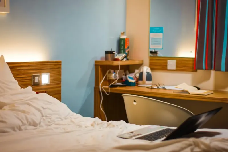 Privacy‑First Marketing: How Data Clean Rooms Are Redefining B2B Digital Strategies