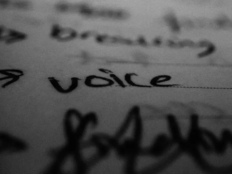 Voice Shopping: The Silent Revolution Redefining Online Retail